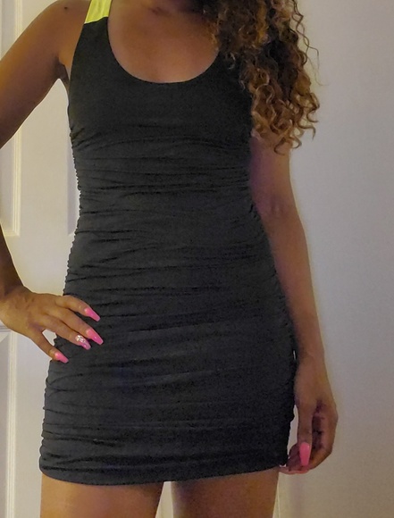 Rouched mini - Picture 3 of 3